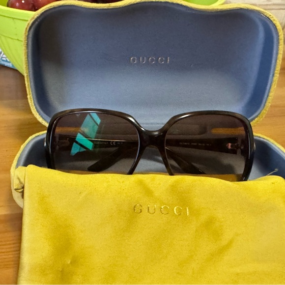 Gucci - Picture 4 of 6